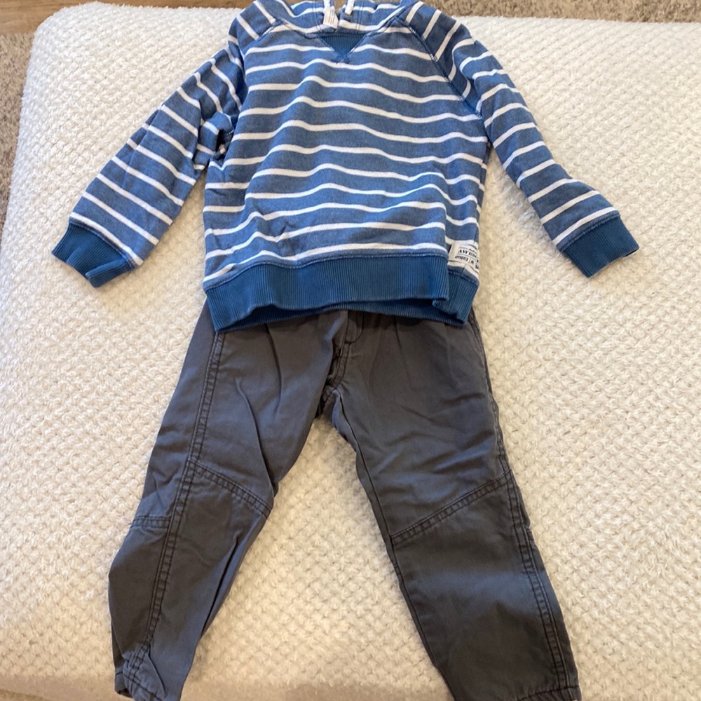 Carters gray lined pants and striped hoodie size 3T